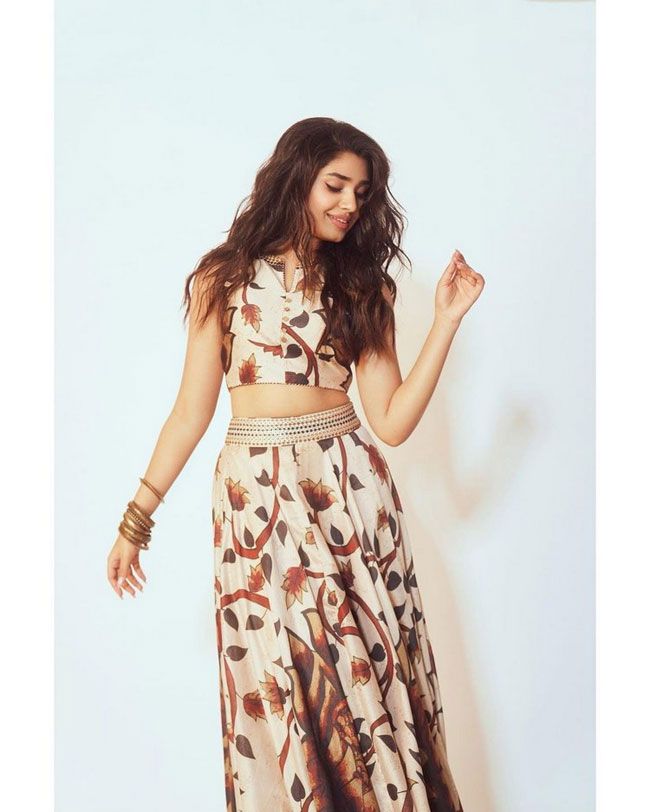 Krithi Shetty Staggering Poses In White Saree